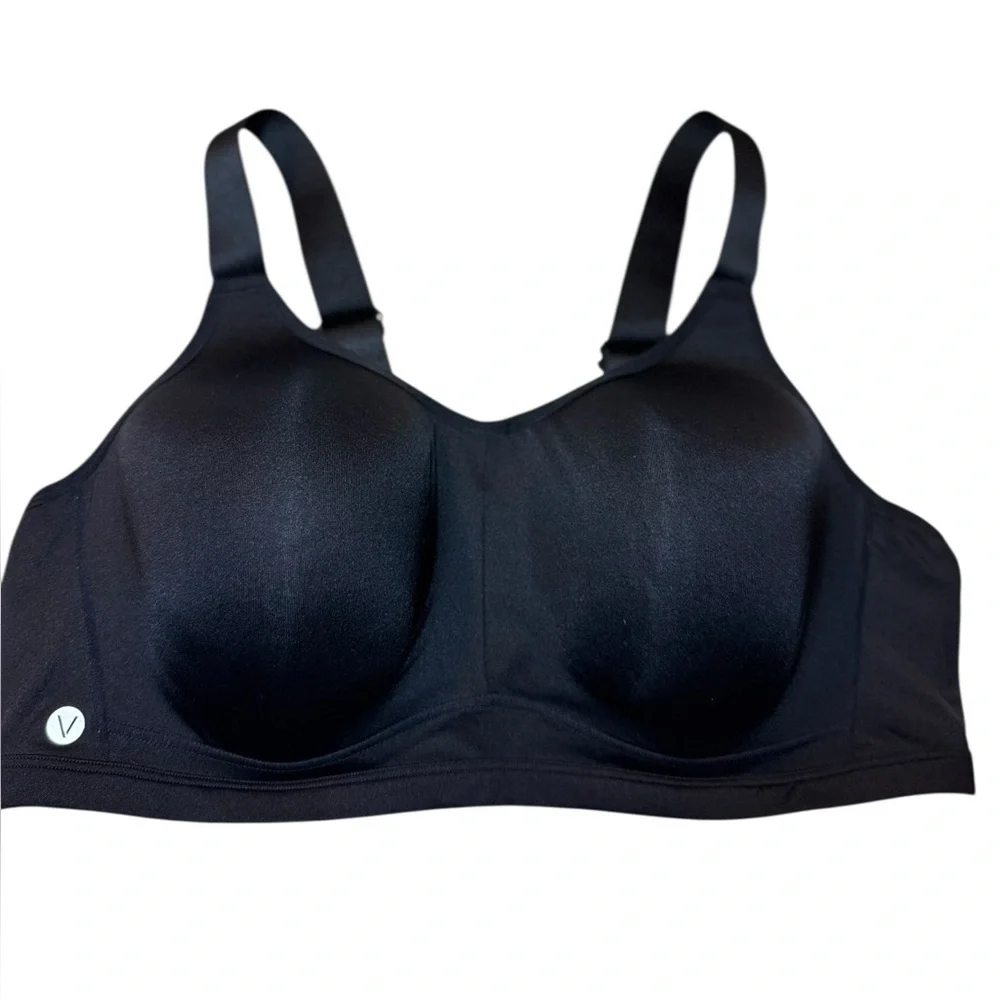 Livi Active High Impact Wicking Underwire Bra
